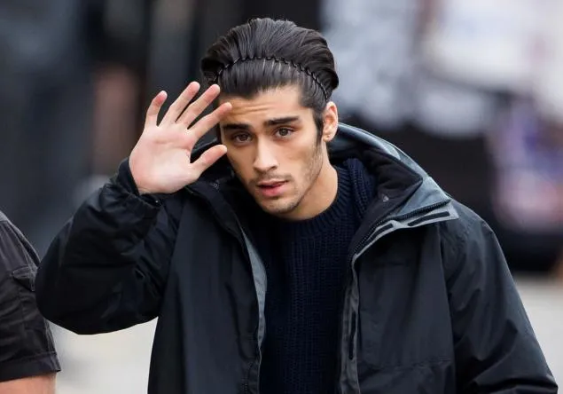 Kenapa Zayn Malik dan Pillowtalk-nya Jadi 2 Hal Paling Seksi yang Bisa Kamu Nikmati Sekarang 9