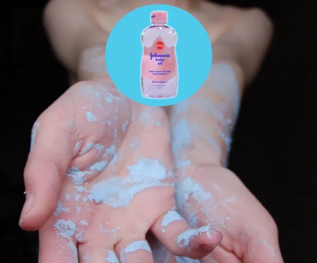 13 Manfaat Oke Dari Baby Oil Ini, Bakal Bikin Kamu Pengen Bawa Baby Oil Tiap Hari! 18