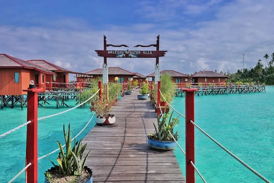 7 Aktivitas Seru Yang Bisa Kamu Lakukan di Kepulauan Derawan. Yakin Deh Bakal Bikin Kamu Enggan Pulang! 14