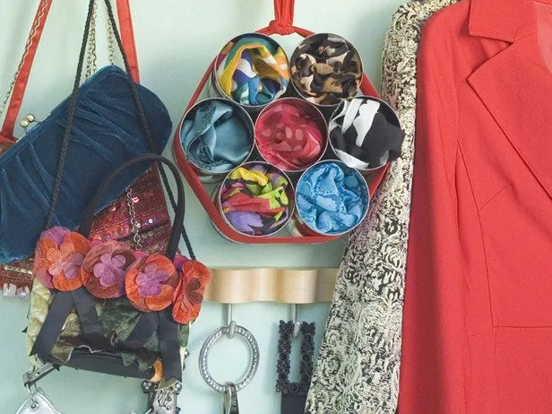 Biar Jilbabmu Nggak Berantakan lagi, Coba Deh 8 Inspirasi Jilbab Organizer Ini 11