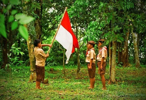 Sebelum Memutuskan Hormat Bendera Itu Haram, Sudahkah 6 Hal Ini Pak Cholil Pertimbangkan? 10