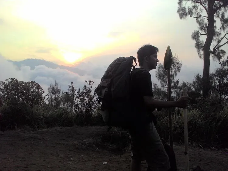 Kalau Kamu Gak Terlalu Sehat Tapi Pingin Tetep Travelling, Ini Tips Buat Kamu Biar Bisa Jalan-jalan dan Berpetualang! 9