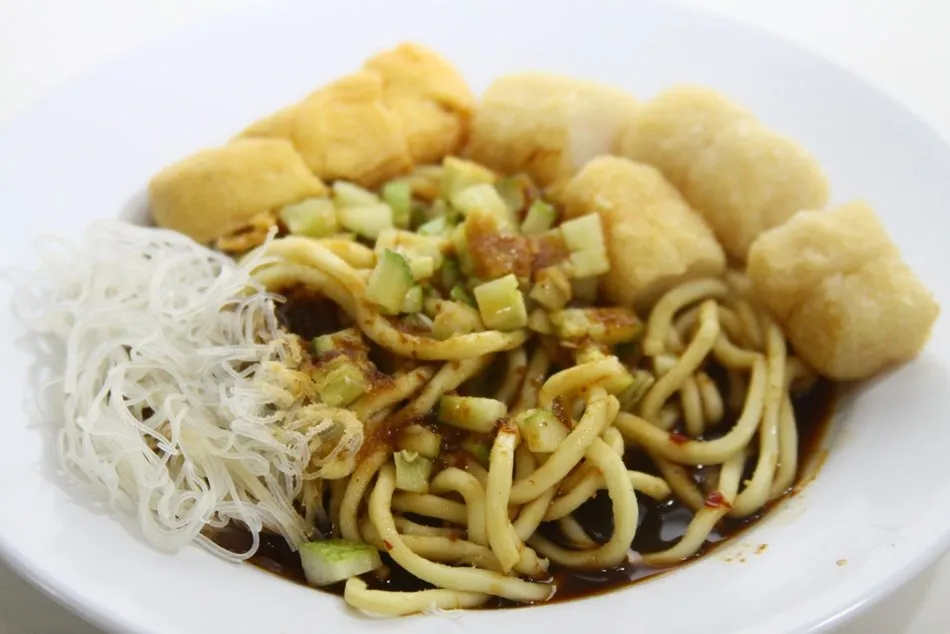 8 Resep Aneka Macam Rujak Ini Boleh Banget Kamu Coba! 11