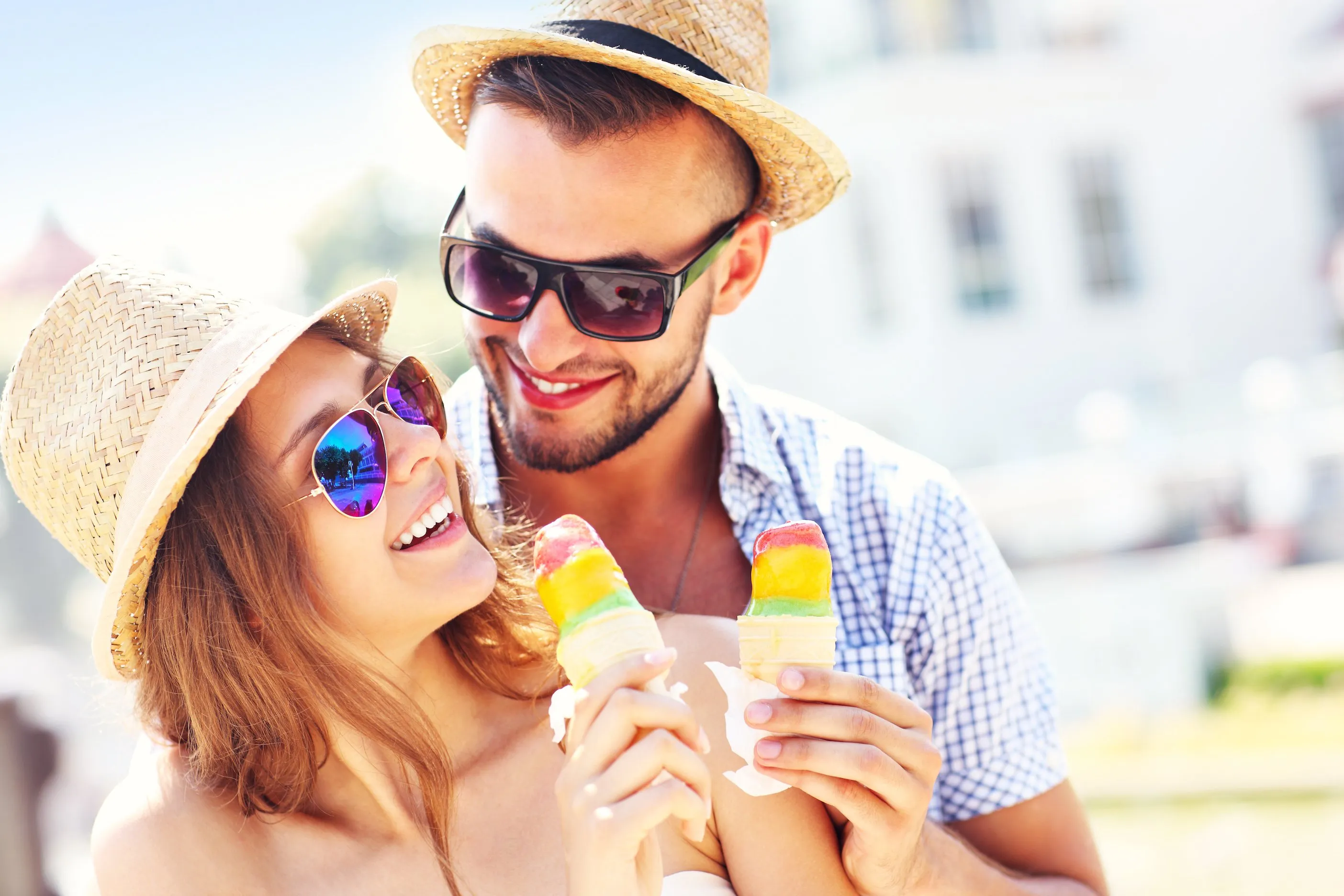 7 Alasan Kenapa Pasangan yang Sama-sama Doyan Makan Itu...Spesial :D 8