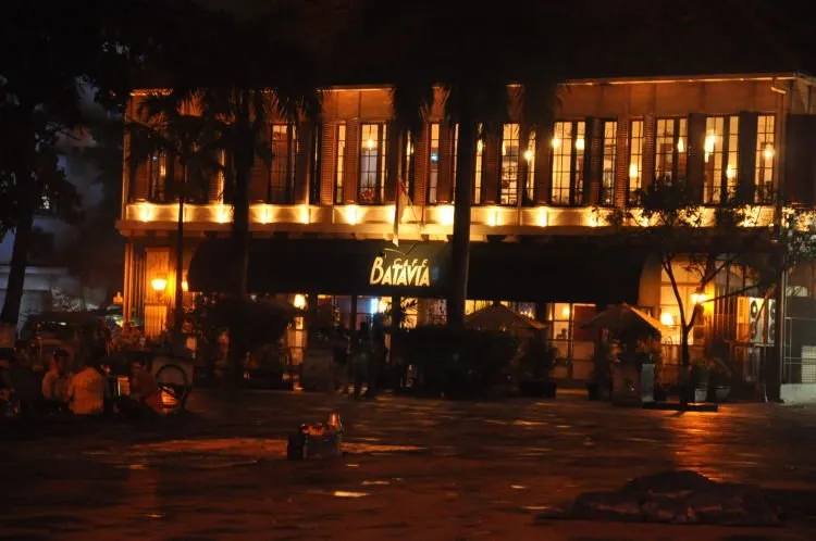 Kisah Seram di Jakarta Ini Bikin Kamu Bergidik. Cobalah Kunjungi Beberapa Spot Berikut Ini di Malam Hari! 12