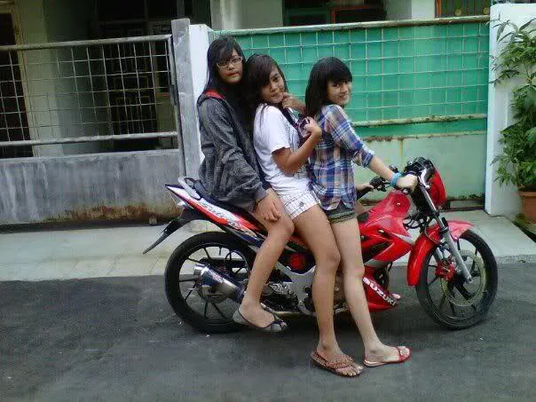 14 Kata Sehari-hari yang Maknanya Sudah Bukan Lagi Kayak di KBBI. Gara-Gara Kita, Nih... 20