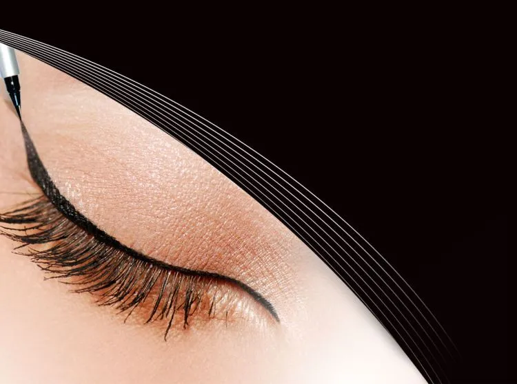 Macam-macam Eyeliner yang Perlu Kamu Tahu Untuk Membuat Mata Kamu Menjadi Pop Up 11