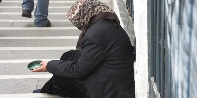 Bukannya Pelit, Ini Kenapa Kamu Selalu Enggan untuk Menyumbang pada Pengemis di Jalanan 9