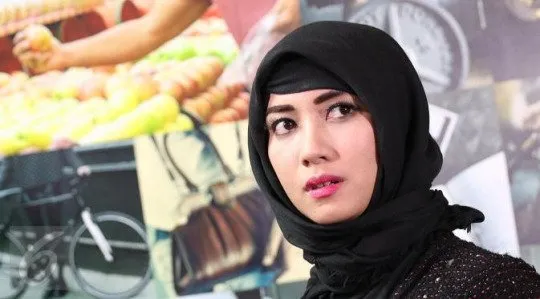 Saat Cowok yang Gak Kamu Suka Nyatain Cinta, 8 Alasan Ini Cukup Sopan Untuk Menolak Dia! 11