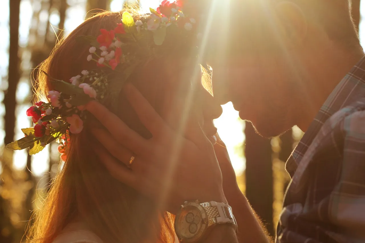 Untuk Kamu yang Belum Juga Menemukan Cinta: Jangan Khawatir, Karena Cinta Memang Harus Diperjuangkan 11