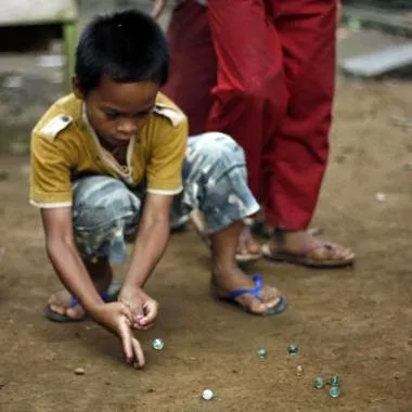 Kalau Saat Kecil Akrab Sama 12 Permainan Ini, Masa Kecilmu Memang Happy! 24