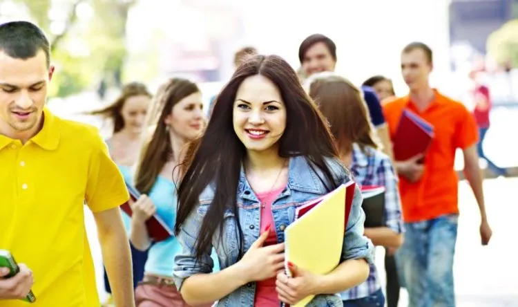 Kelamaan Libur dan Lupa Rasanya Jadi Mahasiswa? 8 Realita Ini Harus Kamu Hadapi Segera :) 12