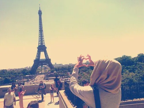 Duh Bang Uus, Ngapain Sih Bilang Cewek Berhijab Gak Boleh Nonton K-Pop? Jadi Bikin Kita Makin Cinta :))) 13