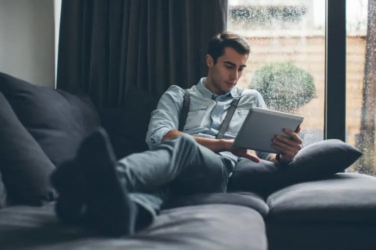 Kalau Mau LDR-mu Bertahan, Jangan Sampai 8 Hal Ini Kamu Lakukan! 12