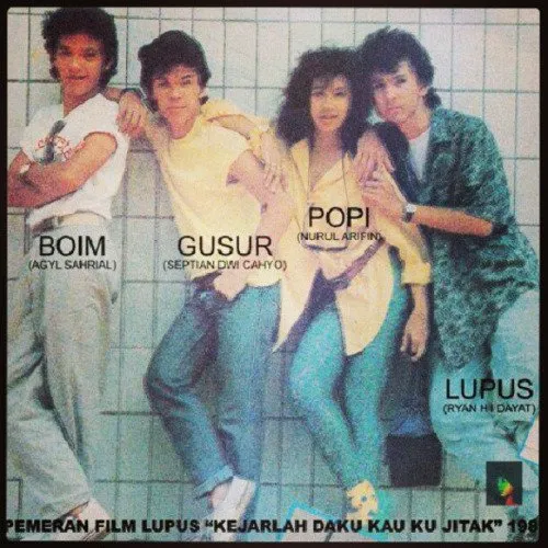 Sering Merasa Sedikit 'Berbeda' dari Teman Sebaya? Ini 17 Tanda Kamu Lahir di Era yang Salah! 34