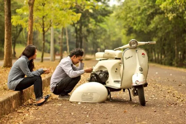 Cowok yang Naik Motor Memang Tak Tawarkan Kemewahan, tapi Ia Jelas Layak Kamu Perjuangkan 14