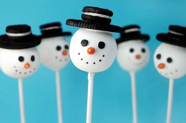 Lupakan Cokelat Buat 14 Februari. Mending Kasih Dia 22 Cake Pops Ini! 40