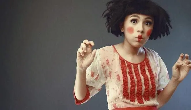 Mereka Sering Dicap Sukses Karena Cantik Aja. Padahal..Kerja Kerasnya Juga 10 Kali Lipat Dari Kita 13