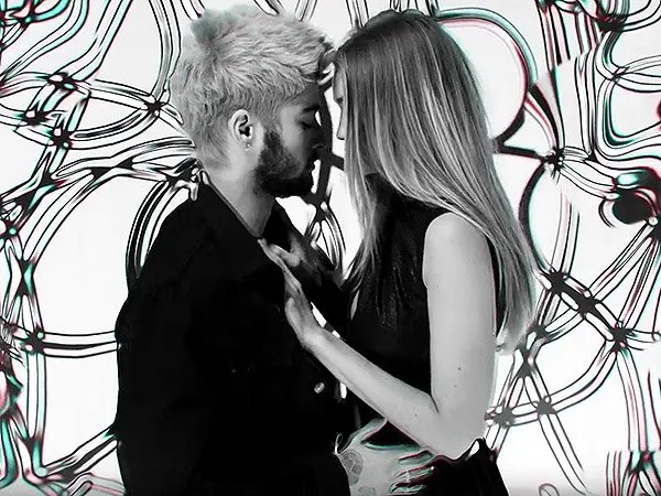 Kenapa Zayn Malik dan Pillowtalk-nya Jadi 2 Hal Paling Seksi yang Bisa Kamu Nikmati Sekarang 14