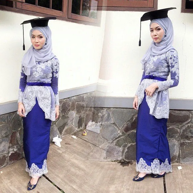 15 Ide Kebaya Muslimah, Untuk Mempercantikmu di Hari Wisuda Nanti 24