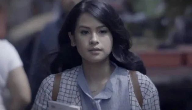 Punya Pacar yang Cuek dan Nggak Peka? 7 Lagu Ini Cocok Banget Jadi Soundtrackmu 11