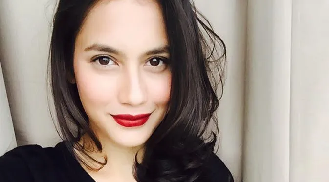 Bingung Make Up yang Pas Buat Pergi Kondangan? Tenang, 11 Tips Ini Bisa Kamu Praktikkan! 21