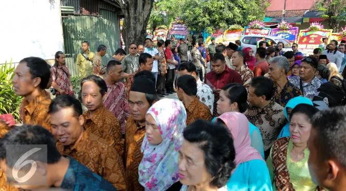 Pesta Pernikahan Apa yang Kalian Inginkan Nanti? Kalau Mau di Rumah Sendiri, Wajib Tahu 14 Hal Ini! 16