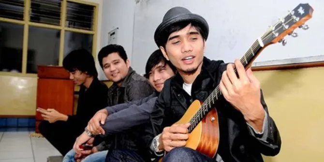 Dari ABG Hingga Dewasa, 9 Lagu Sheila On 7 Inilah Yang Jadi Soundtrack Perjalanan Cinta Kita 16