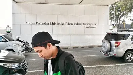 Saat di jalan Asia Afrika