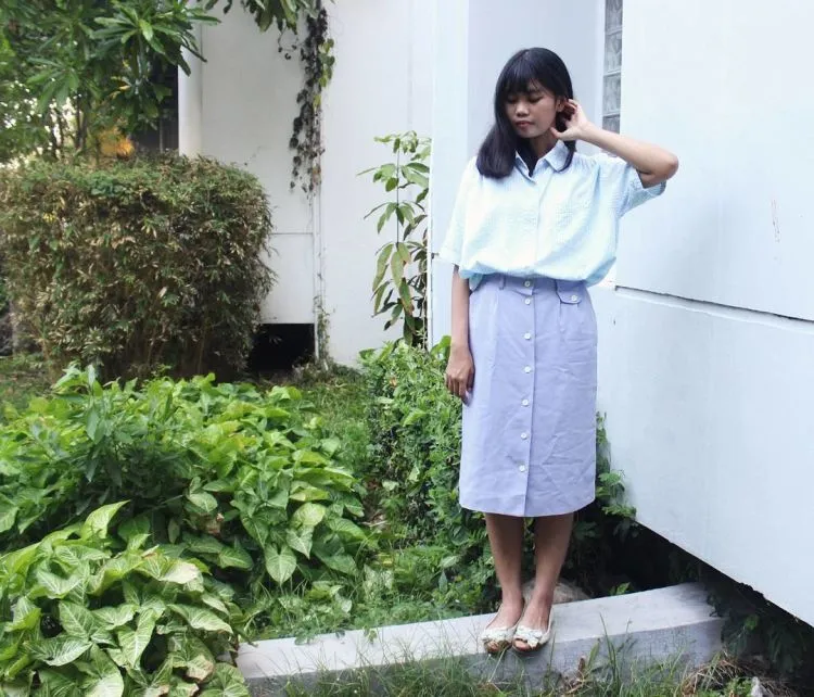 7 Style Baju Secondhand Ini Bikin Kamu Terlihat Elegan. Karena Tampil Cantik Gak Harus Mahal! 13