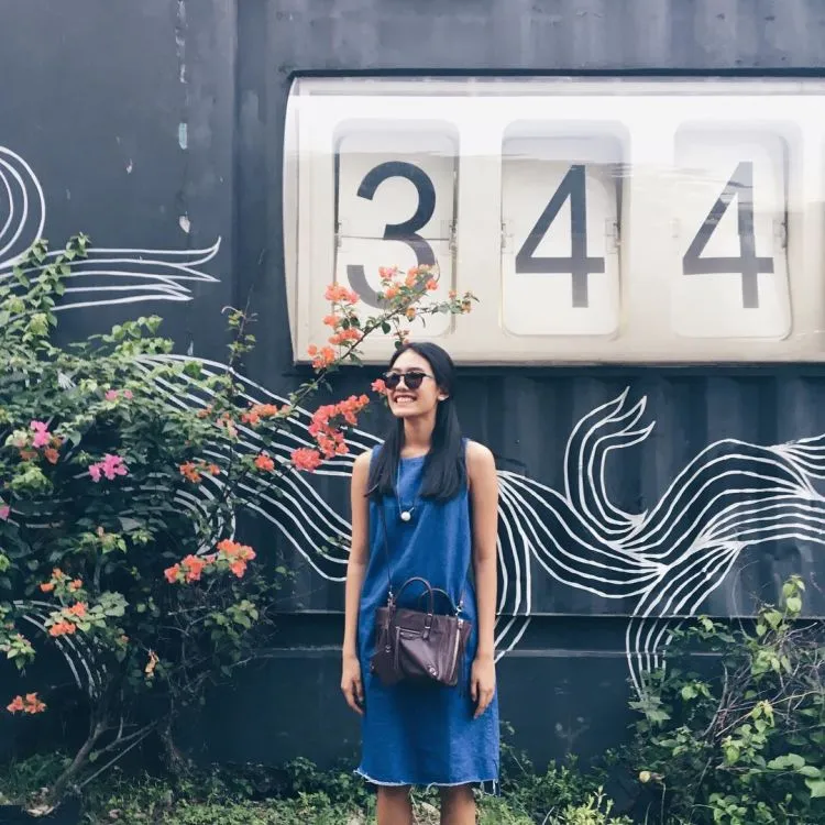 Terbiasa Pakai Celana? Saatnya Melakukan Variasi Gaya Non Celana. Coba Intip 12 Penampilan yang Tak Kalah Nyaman nan Menawan! 16