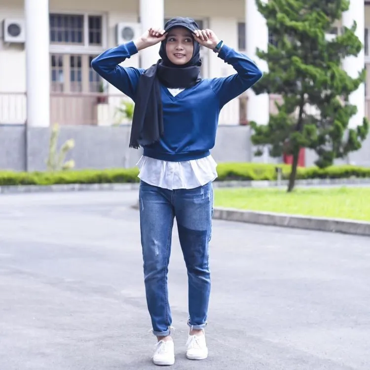 Jangan Lupakan Topi Untuk Melindungi Kepalamu. Intip 13 Penampilan yang Berpadu dengan Topi Baseball yang Dijamin Ga Bikin Kepanasan! 16