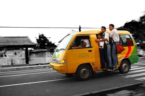 Orang-orang Itu Sebenarnya Suka Tantangan, Apalagi di Indonesia. 13 Hal Ini Adalah Bukti Nyatanya! 18