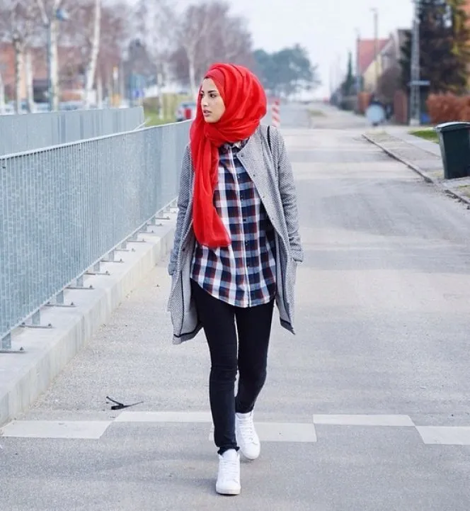 Cewek yang Suka Traveling Itu Keren. Ini 7 Alasan Kenapa Dia Pantas Jadi Pendamping Ideal Buat Kamu! 9