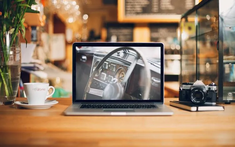 Punya Laptop Tua yang Sering Eror? 8 Hal Ini Pasti Sering Kamu Rasakan 16