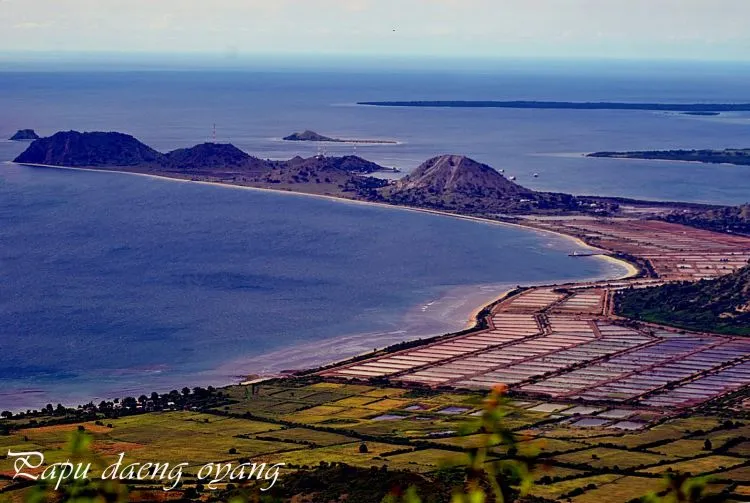 Pulau Sumbawa Punya Pesona yang Begitu Menggoda. Yakin Nggak Pengen Liburan Ke Sana Segera? 18