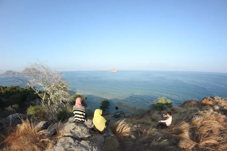 Pulau di Antara Lombok dan Sumbawa Ini Pasti Belum Kamu Datangi! Kenawa, Pulau Ajaib Sejuta Pesona! 9