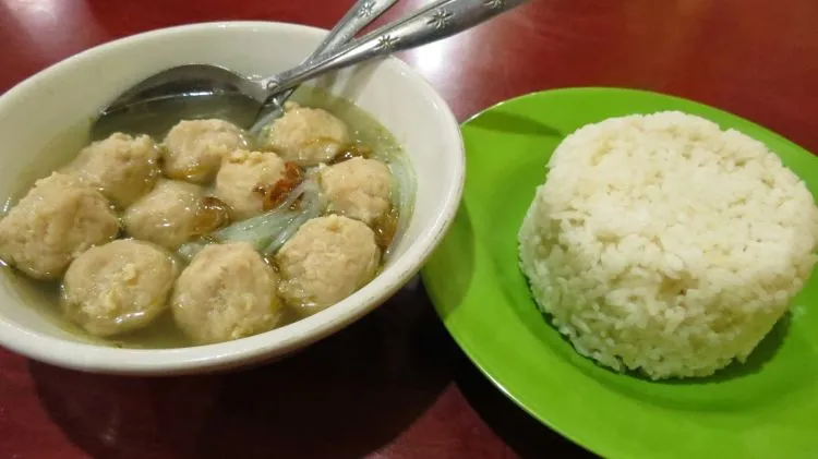 7 Lauk Pasangan Nasi Putih yang Harganya Di Bawah 10 Ribu. Wajib Kamu Tahu Buat Menyelamatkan Kantongmu... 11