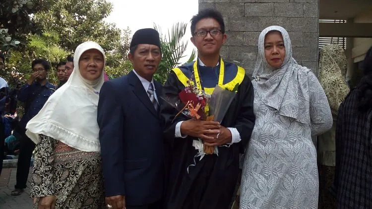 Bukan Skripsi Lancar yang Menentukan Kesuksesan. Ini 5 Alasan Kenapa Skripsi Cuma Harus Kamu Kerjakan 10