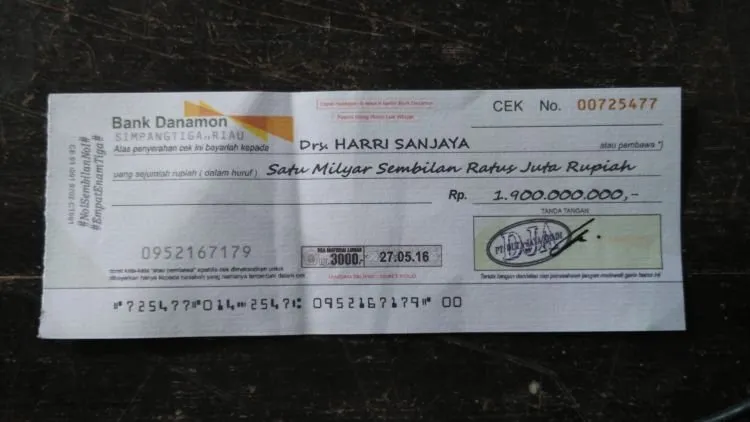 Waspada Modus Penipuan Cek Palsu! Hati-hatilah Jika Menemukan Dokumen Berisi Cek Milyaran Rupiah! 11