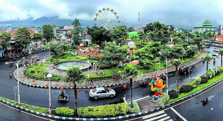 Bingung Mau Liburan Ke Mana? Kunjungi saja 9 Taman Tercantik di Indonesia Ini! 10