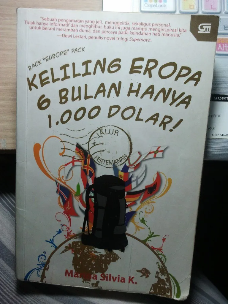 Travelers, Inilah 10 Buku Traveling yang Inspiratif! Setelah Membacanya Tuntas Bakal Bikin Kamu Pengen Jelajahi Dunia! 20