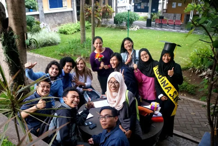Sering Nggak Disadari, 7 Perubahan Sikap Cowok Ini Tanda Kamu adalah Teman Hidup yang Ia Cari 10