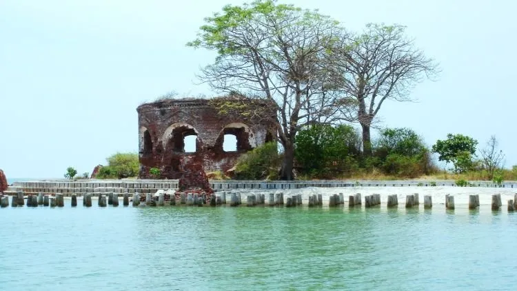 Inilah 12 Pulau yang Paling Indah di Nusantara! Bikin Berdecak Kagum dan Makin Bangga Sama Indonesia! 18