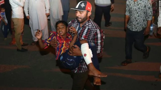 Setelah Turki dan Belgia, Kini Pakistan yang Berduka. Pray for Pakistan! 11