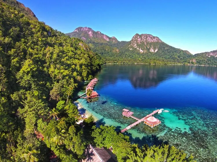 Inilah 12 Pulau yang Paling Indah di Nusantara! Bikin Berdecak Kagum dan Makin Bangga Sama Indonesia! 23