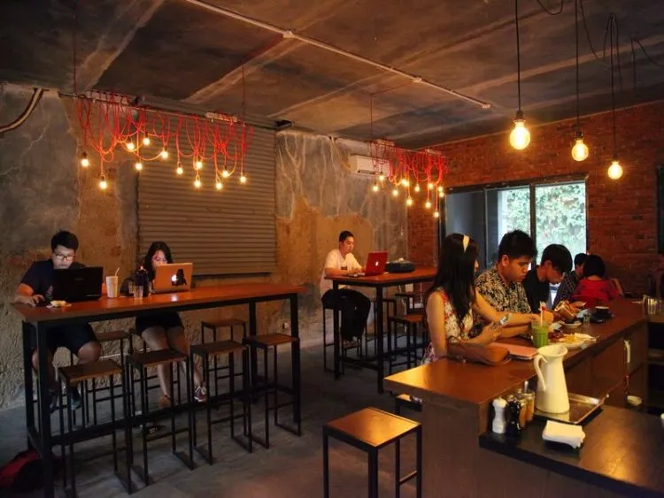 Bukan Cuma Neng Geulis yang Bikin Betah, Bandung Juga Punya Tempat Ngopi yang Asyik dan Murah! 12