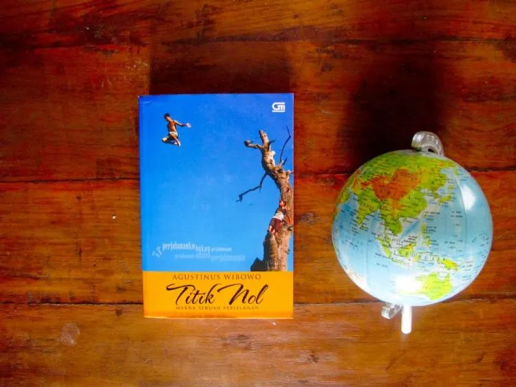Travelers, Inilah 10 Buku Traveling yang Inspiratif! Setelah Membacanya Tuntas Bakal Bikin Kamu Pengen Jelajahi Dunia! 15