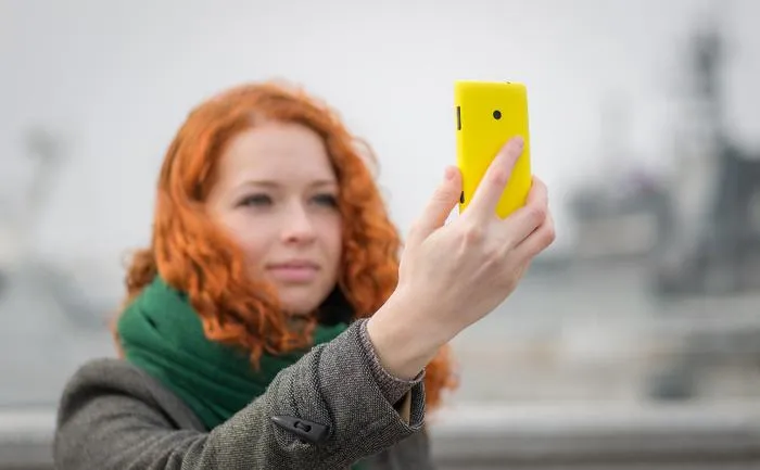 Tips Selfie Anti Pipi Chubby. Supaya Hasil Fotomu Nggak Gitu-Gitu Aja. 12