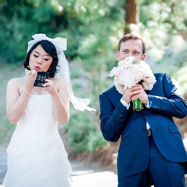 20 Foto Yang Membuktikan Kalau Nikah Itu Menyenangkan. Duh, Bikin Pengen Cepat-cepat Jadi Pasangan Halal 24
